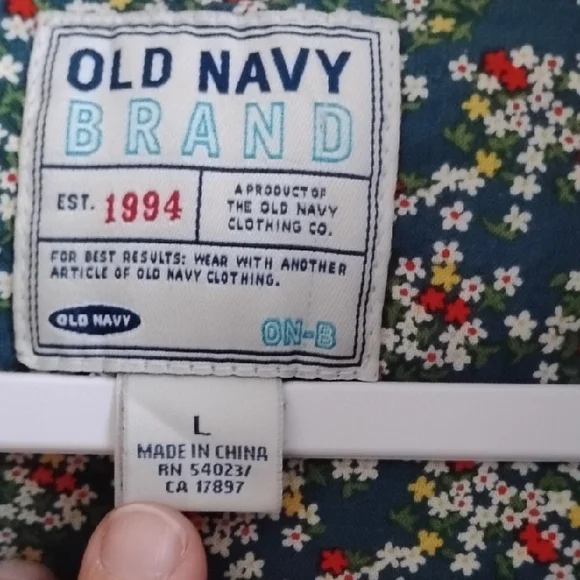 *RARE* 90s Y2K Vintage Old Navy Striped Chevron/Floral Reversible Puffer Vest - Picture 8 of 16